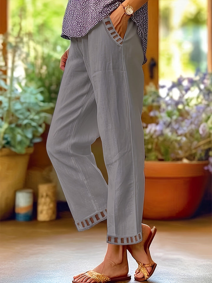 Wren – Pantalones Cropped Relax con Detalles en Contraste